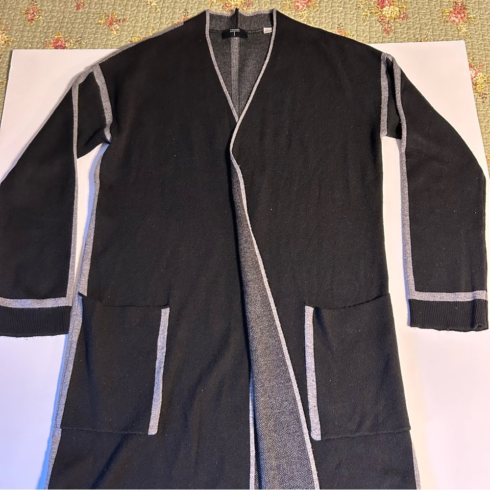 T Tahari‎ Cardigan Woman Small Cashmere Blend Long Sweater duster preppy soft